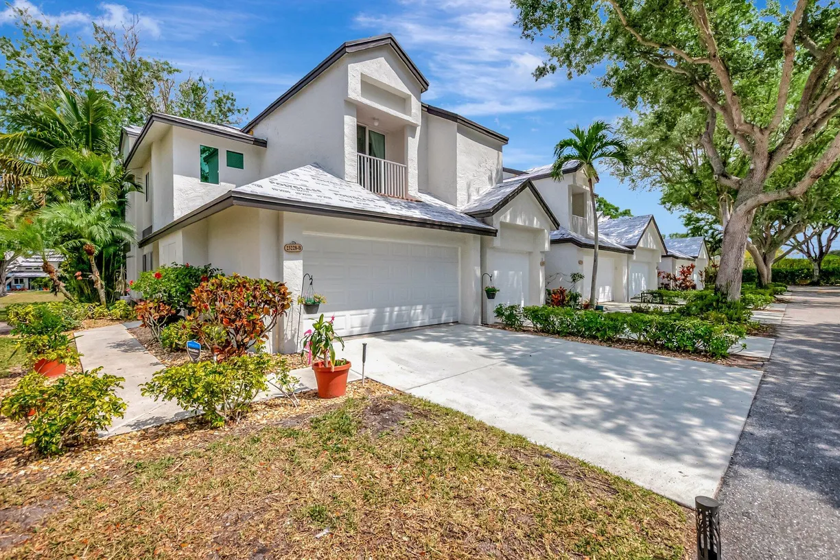 South Florida Real Estate | View 23228 Fountain View, B | 3 Beds, 2 Baths