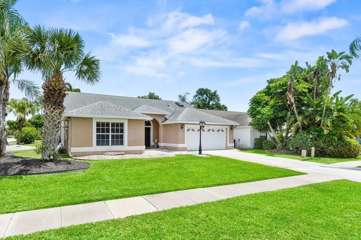 South Florida Real Estate | View 13029 Meadowbreeze Drive | Listing