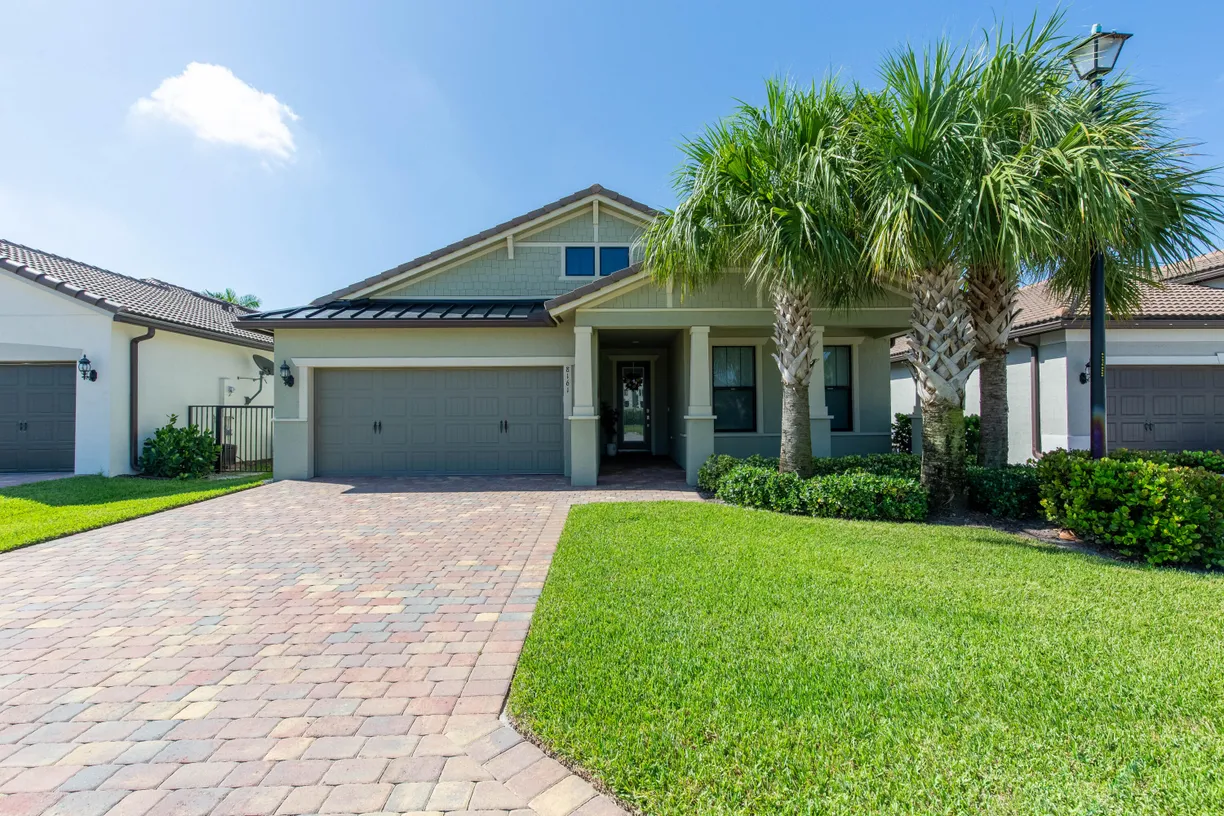 South Florida Real Estate | View 8161 Hanoverian Drive | 3 Beds, 2 Baths