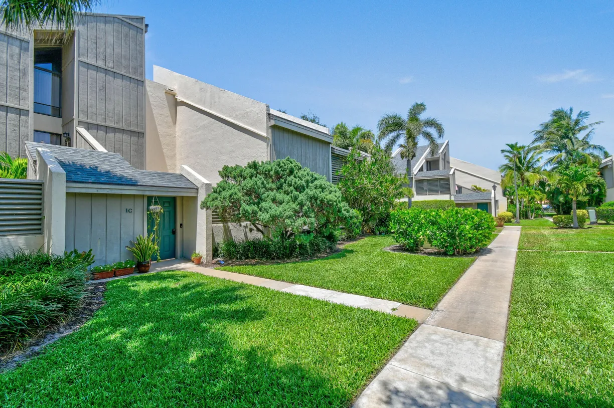 South Florida Real Estate | View 1605 S Us Highway 1 1c | Listing