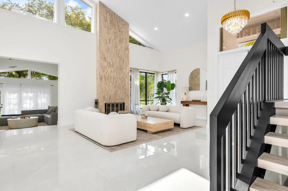 South Florida Real Estate | View 3138 Lakeview Drive | Listing