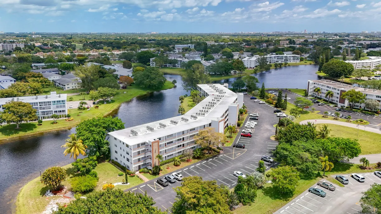 South Florida Real Estate | View 3124 Cambridge F | Listing