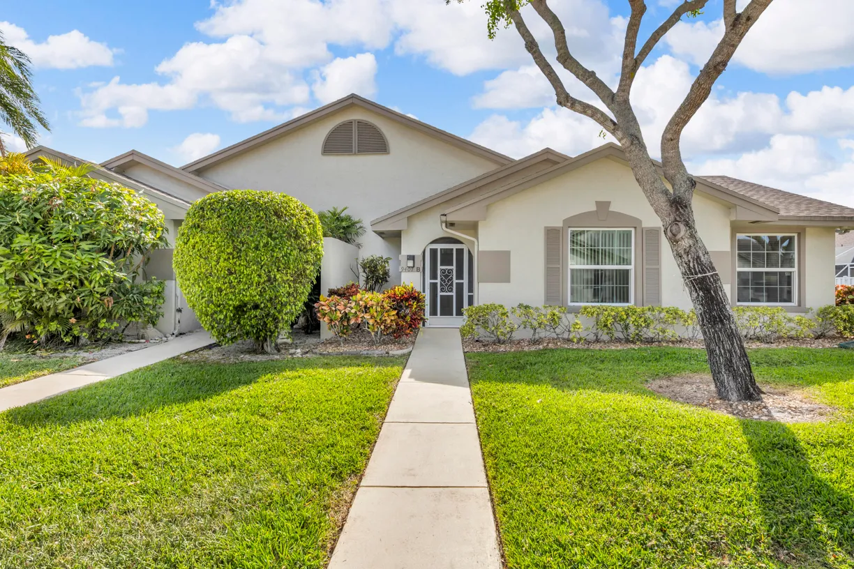 South Florida Real Estate | View 9407 Boca Gardens Parkway, B | 3 Beds, 2 Baths