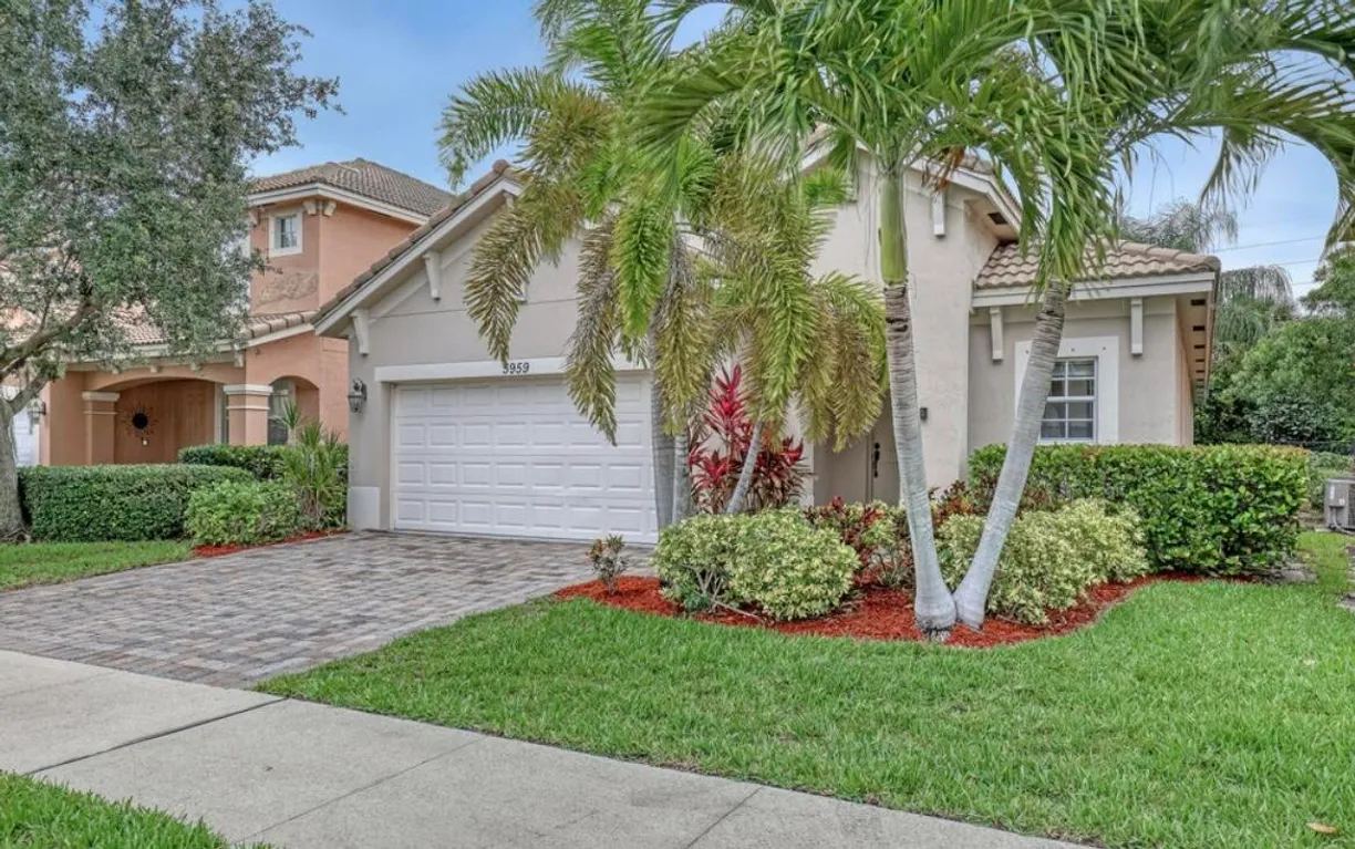 South Florida Real Estate | View 5959 SE Crooked Oak Avenue | Listing