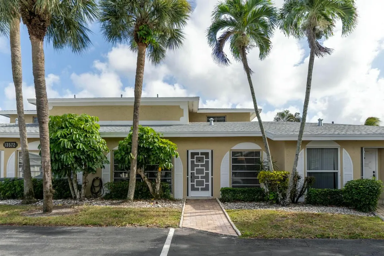 South Florida Real Estate | View 13572 Via Flora, C | 3 Beds, 2 Baths