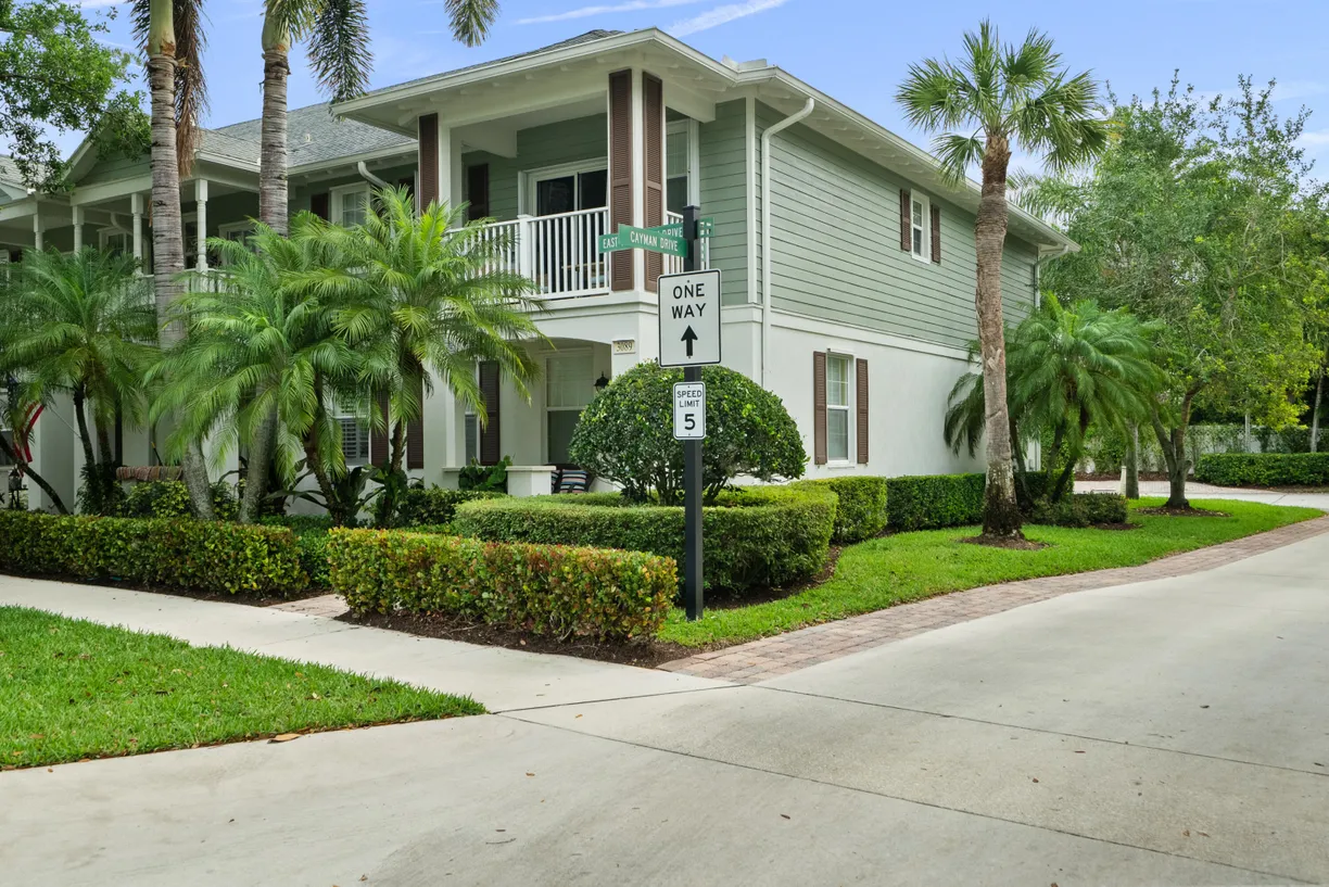 South Florida Real Estate | View 3089 E Community Drive | 3 Beds, 2 Baths