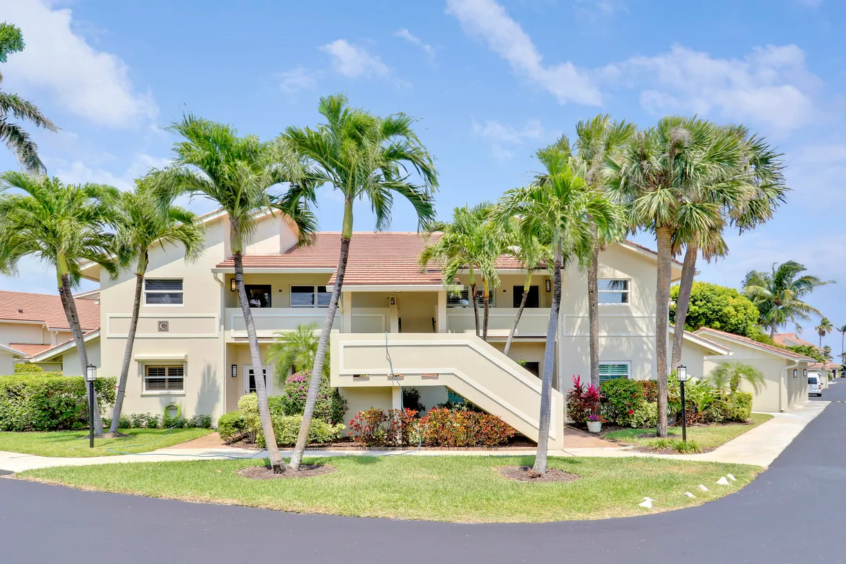 South Florida Real Estate | View 4161 S Us Highway 1, C2 | 2 Beds, 2 Baths