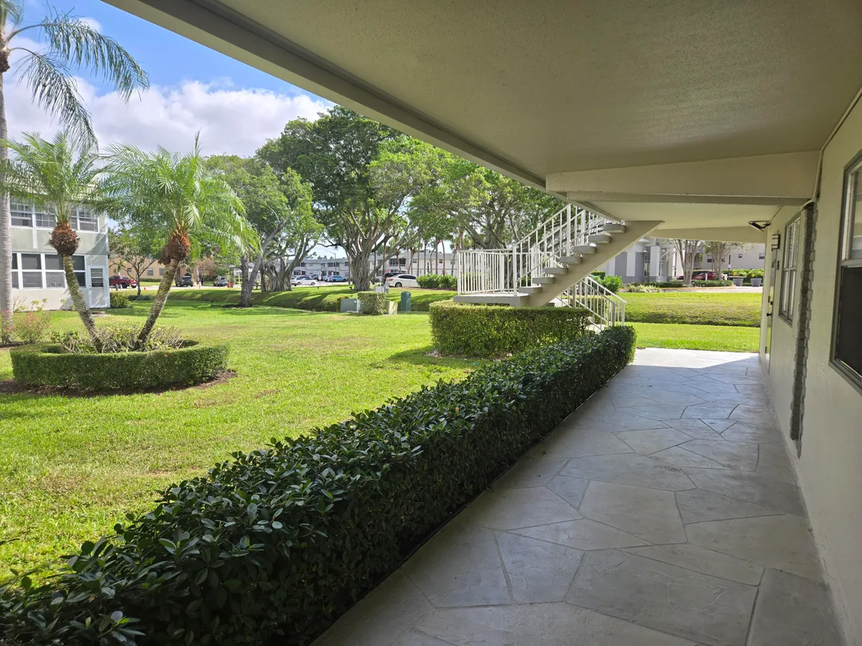 South Florida Real Estate | View 216 Flanders | Listing