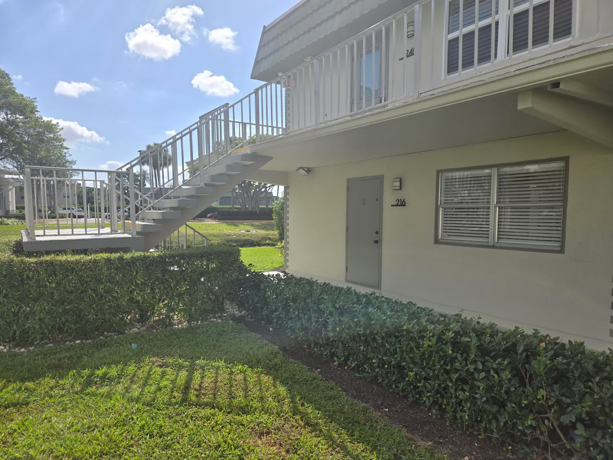 South Florida Real Estate | View 216 Flanders | Listing