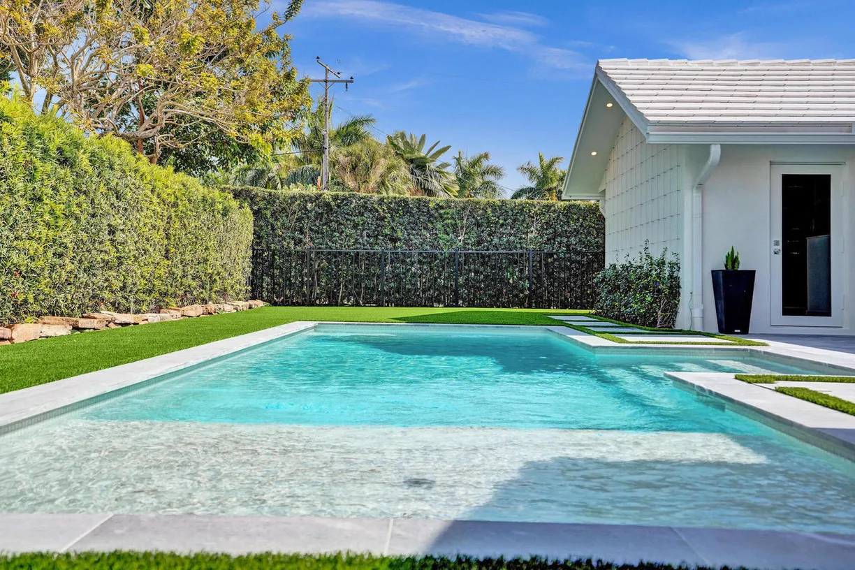 South Florida Real Estate | View 1336 Sycamore Terrace | 3 Beds, 3 Baths