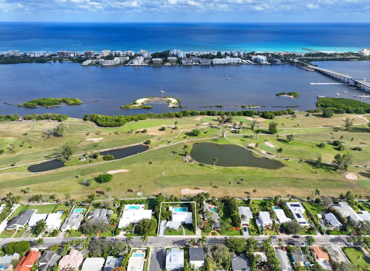 South Florida Real Estate | View 328 N Lakeside Drive | Listing