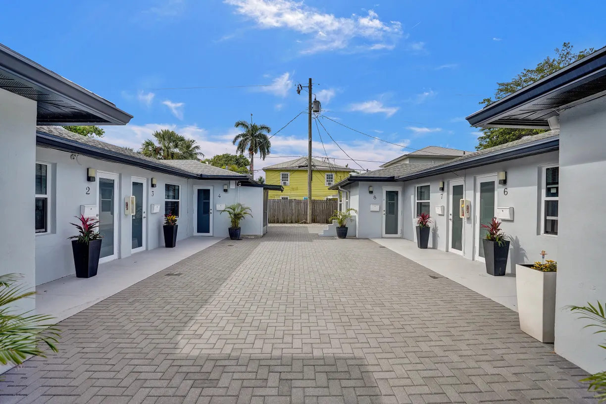 South Florida Real Estate | View 220 Walton Boulevard