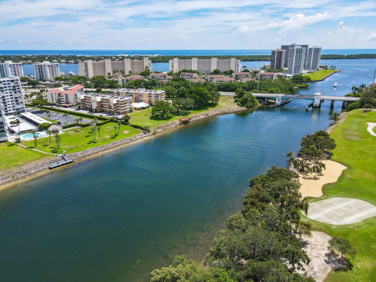 South Florida Real Estate | View 336 Golfview Road, 317 | Listing