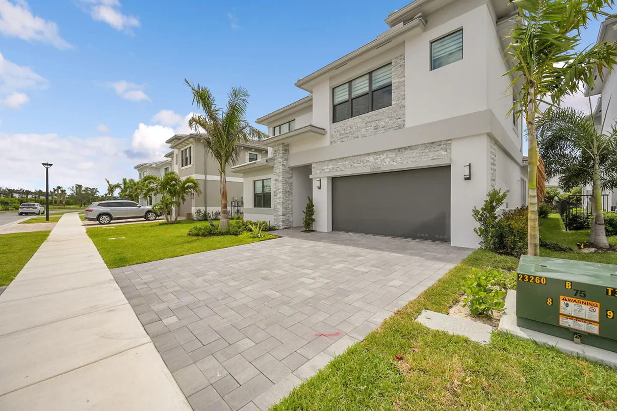 South Florida Real Estate | View 13080 Feathering Way | Listing