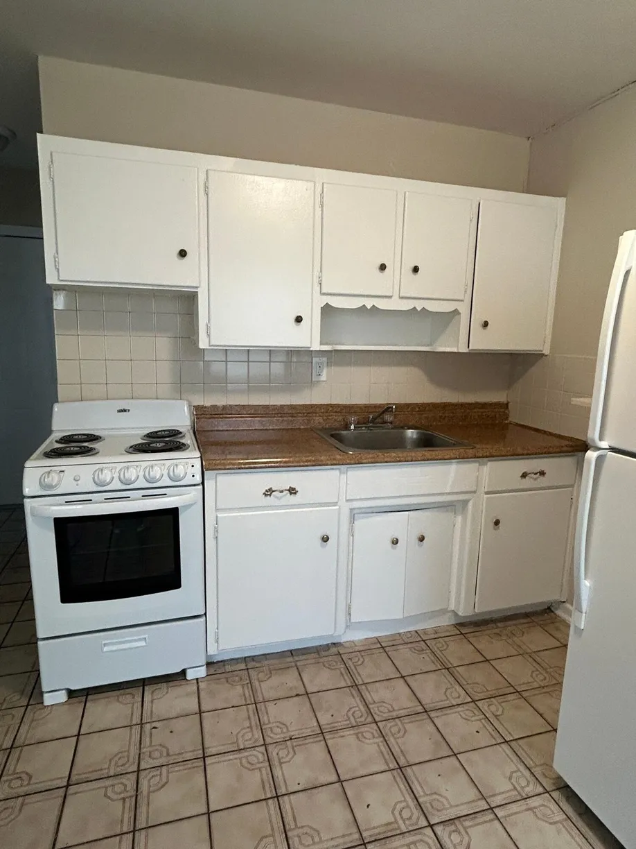 South Florida Real Estate | View 709 Gotham Court, B | Listing