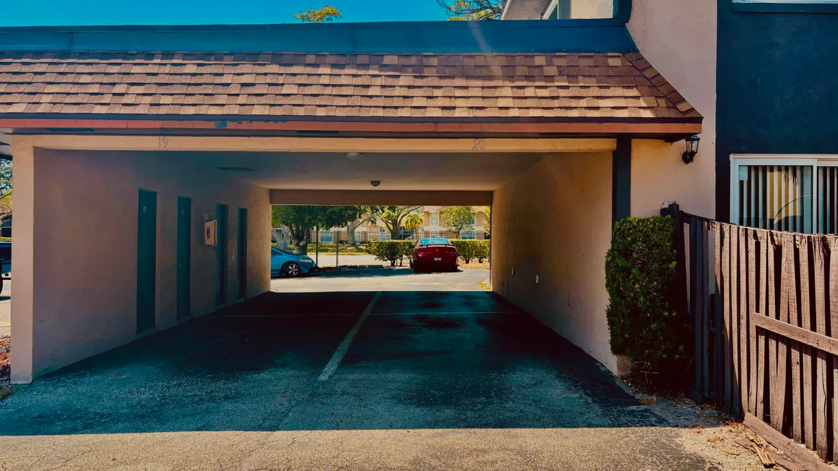 South Florida Real Estate | View 2106 Sherwood Forest 20 Boulevard, 20 | Listing