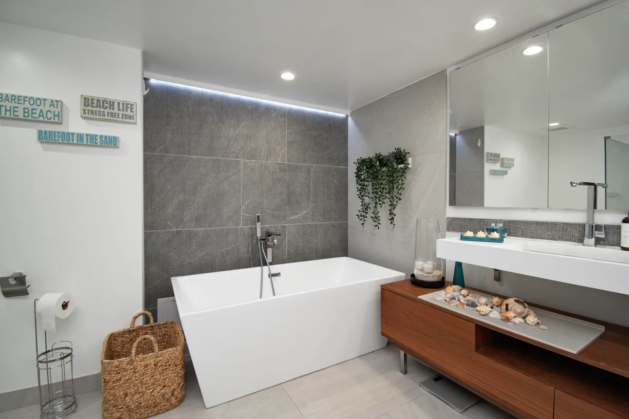 South Florida Real Estate | View 4101 N Ocean Boulevard, 504 | Listing