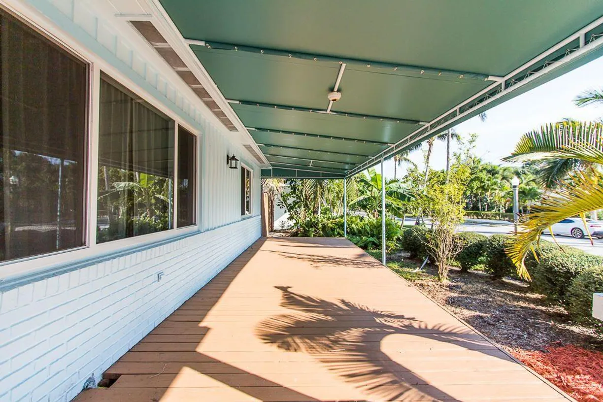 South Florida Real Estate | View 235 30th Street | 3 Beds, 2 Baths