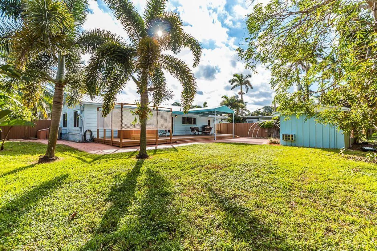 South Florida Real Estate | View 235 30th Street | Listing