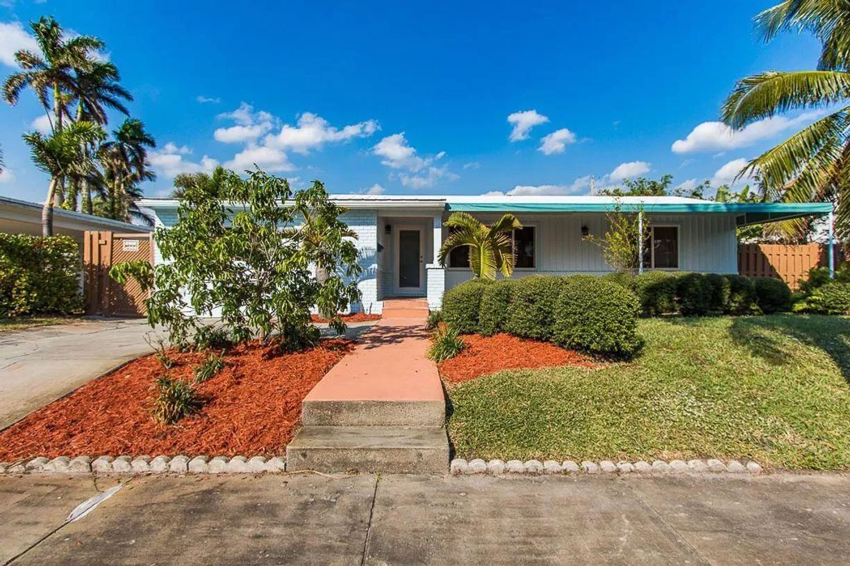 South Florida Real Estate | View 235 30th Street | Listing