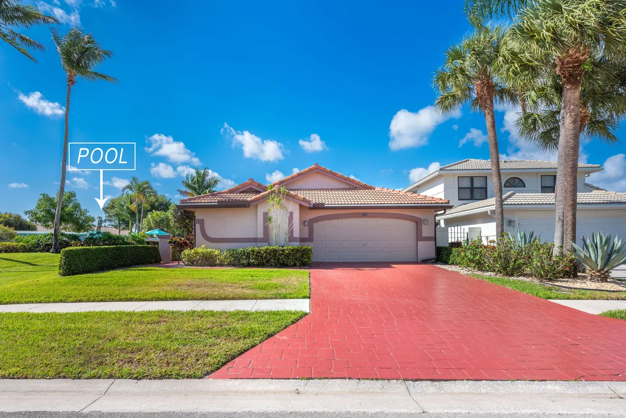 South Florida Real Estate | View 7828 Glen Garry Lane | 3 Beds, 2 Baths
