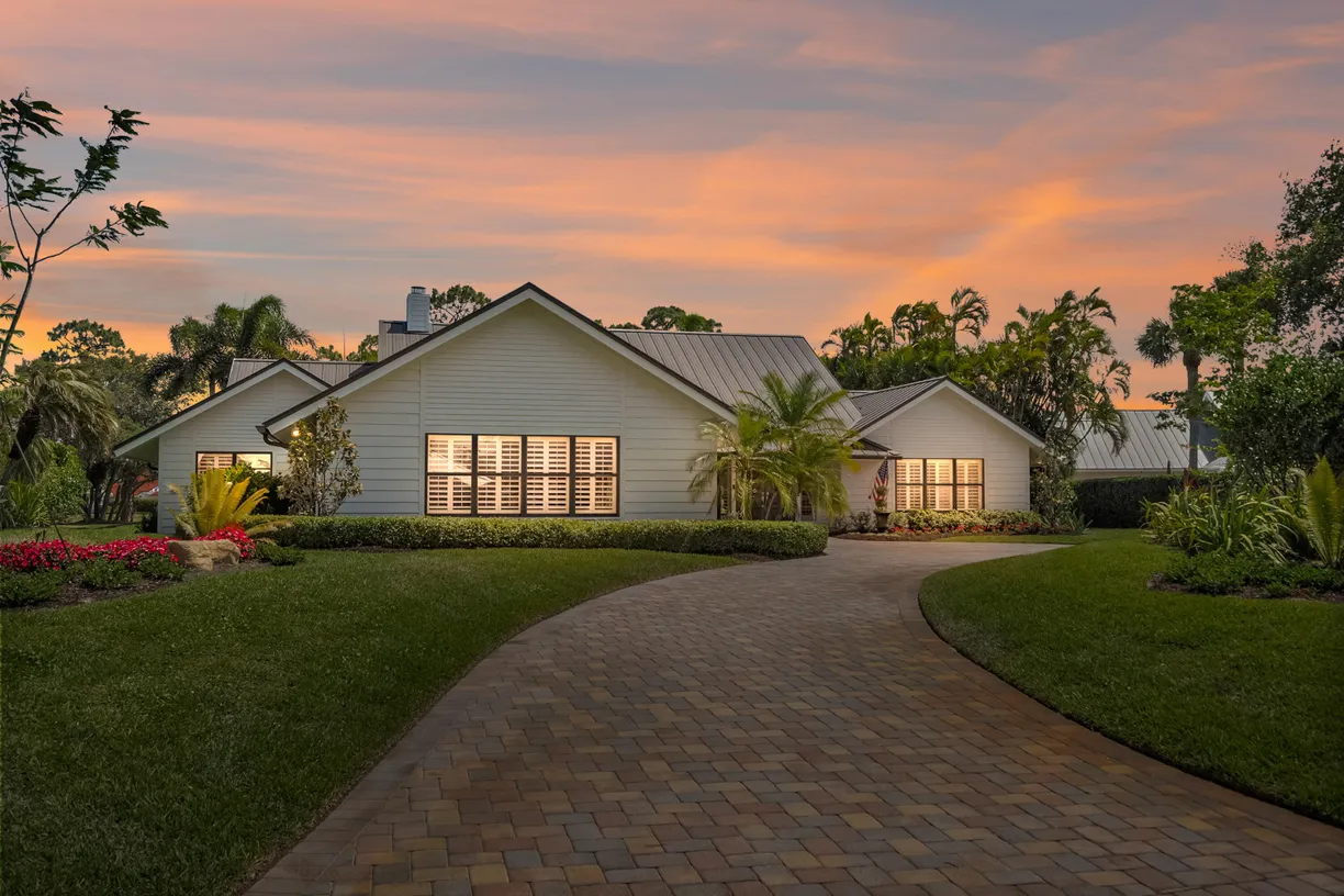 South Florida Real Estate | View 5744 SE Glen Eagle Way | Listing