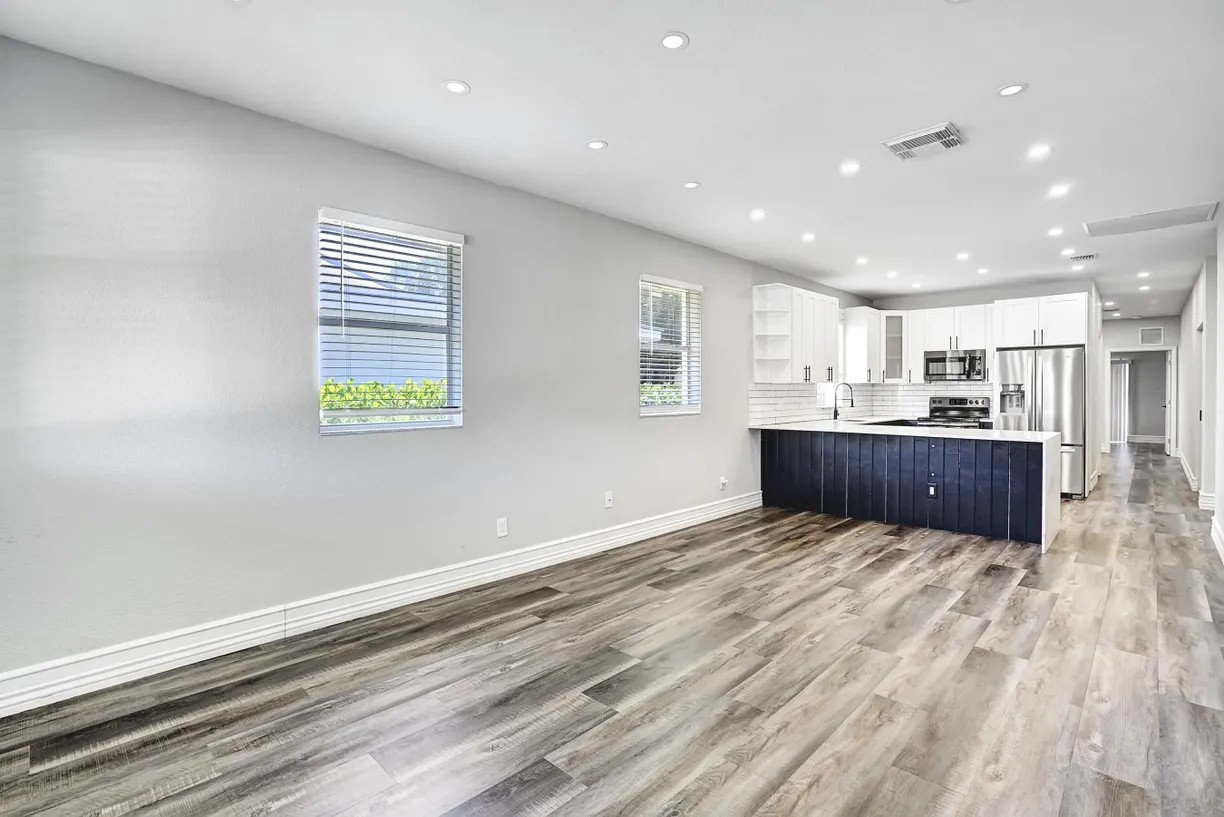 South Florida Real Estate | View 724 SW 9th Street | Listing