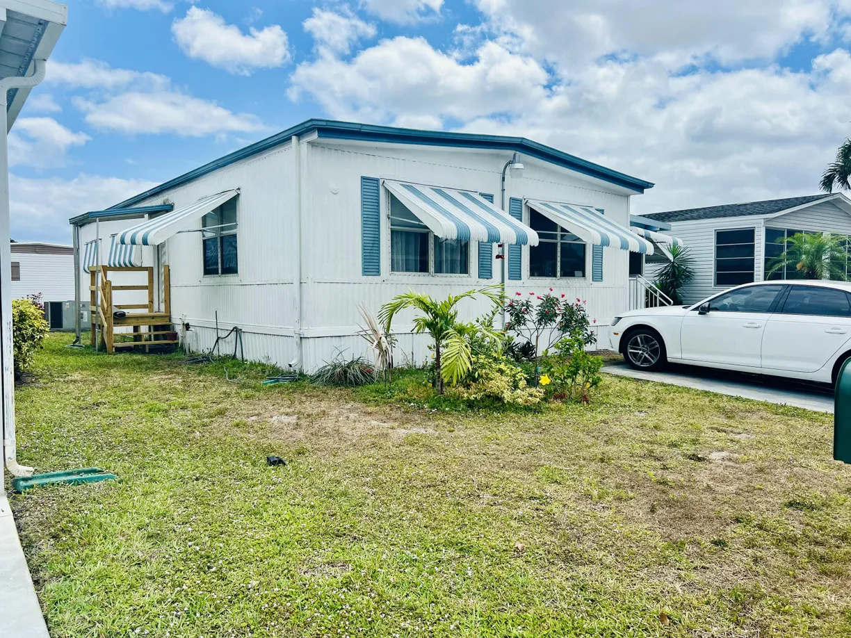 South Florida Real Estate | View 3014 Bimini Bay | 2 Beds, 2 Baths
