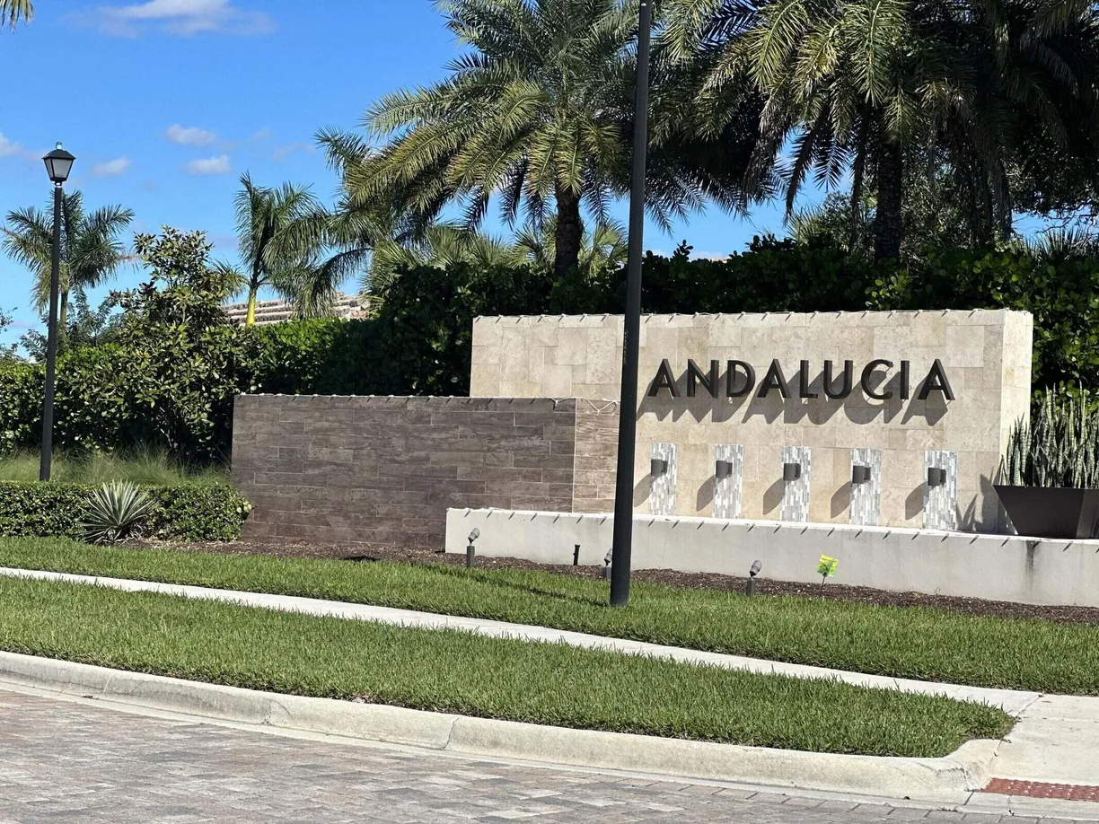 South Florida Real Estate | View 8959 Kingsmoor Way | 3 Beds, 2 Baths