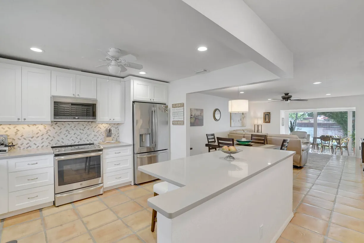 South Florida Real Estate | View 772 Nantucket Circle, B | 2 Beds, 2 Baths