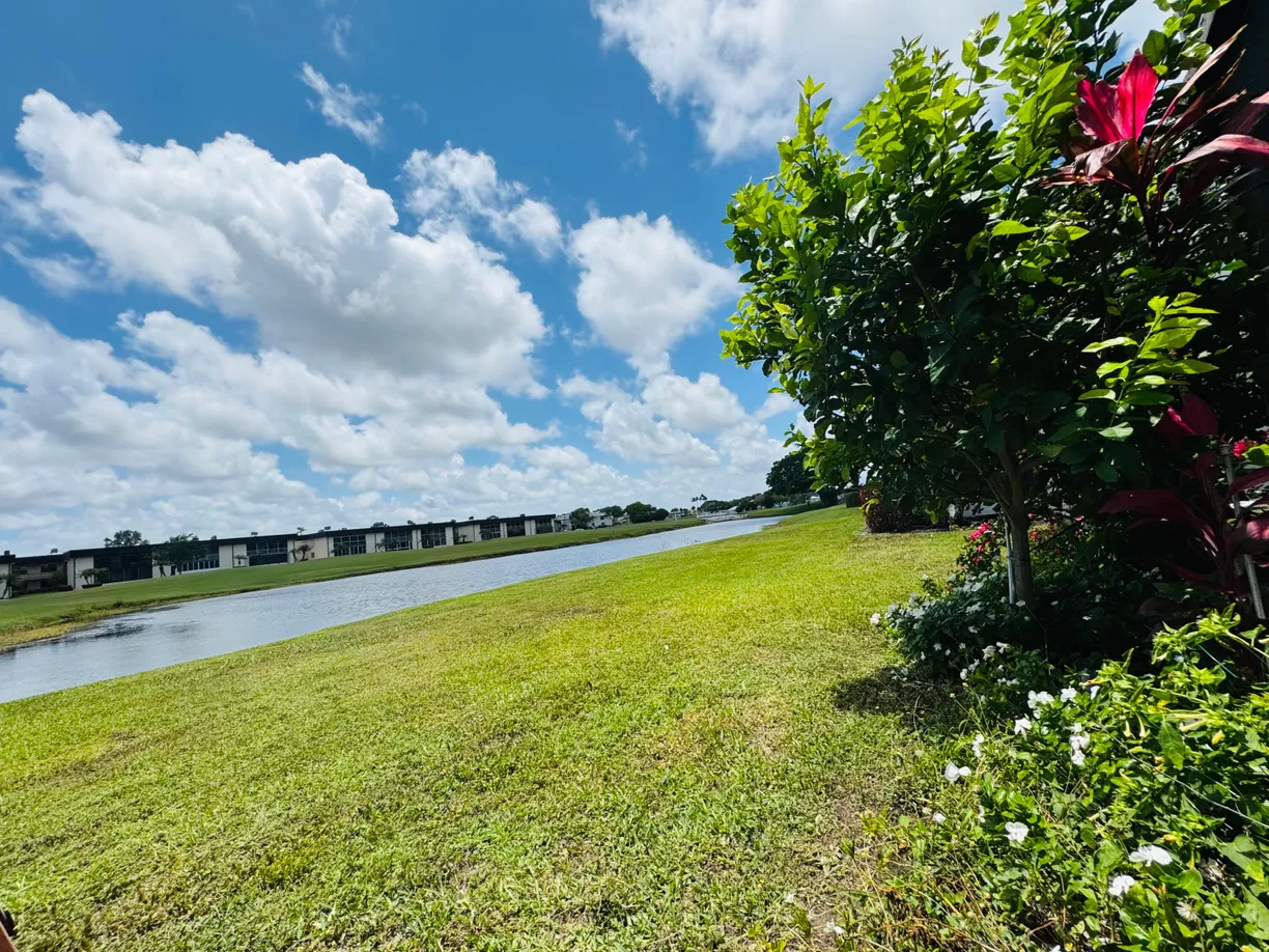 South Florida Real Estate | View 970 Normandy U | 2 Beds, 2 Baths