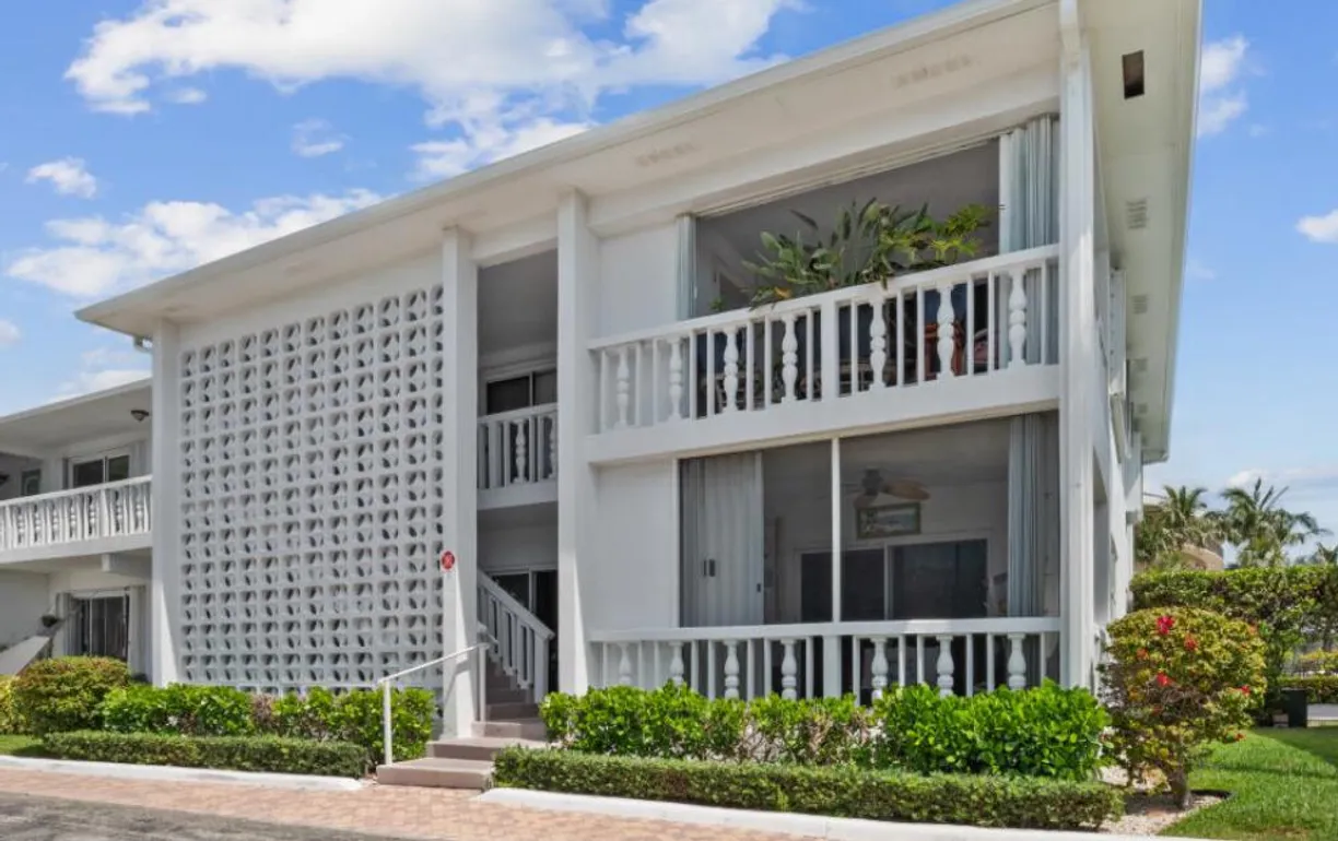South Florida Real Estate | View 4201 S Ocean Boulevard, I1 | 2 Beds, 2 Baths