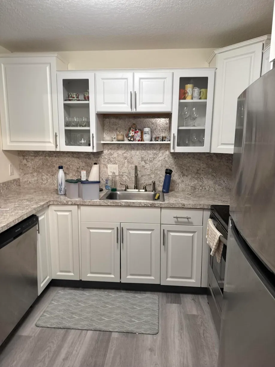 South Florida Real Estate | View 5800 Fernley Drive, 10 | 1 Bed, 1 Bath