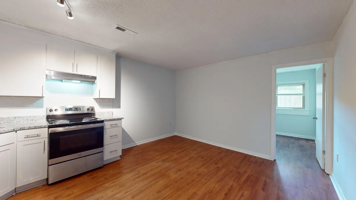 Charleston, SC Real Estate | View 40 Bee Street, 111 | Listing