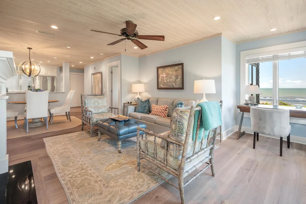 Charleston, SC Real Estate | View 4426 Sea Forest Drive | 1 Bed, 1 Bath