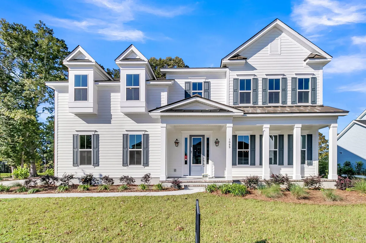 Charleston, SC Real Estate | View 1089 Saltwater Circle | 5 Beds, 4 Baths