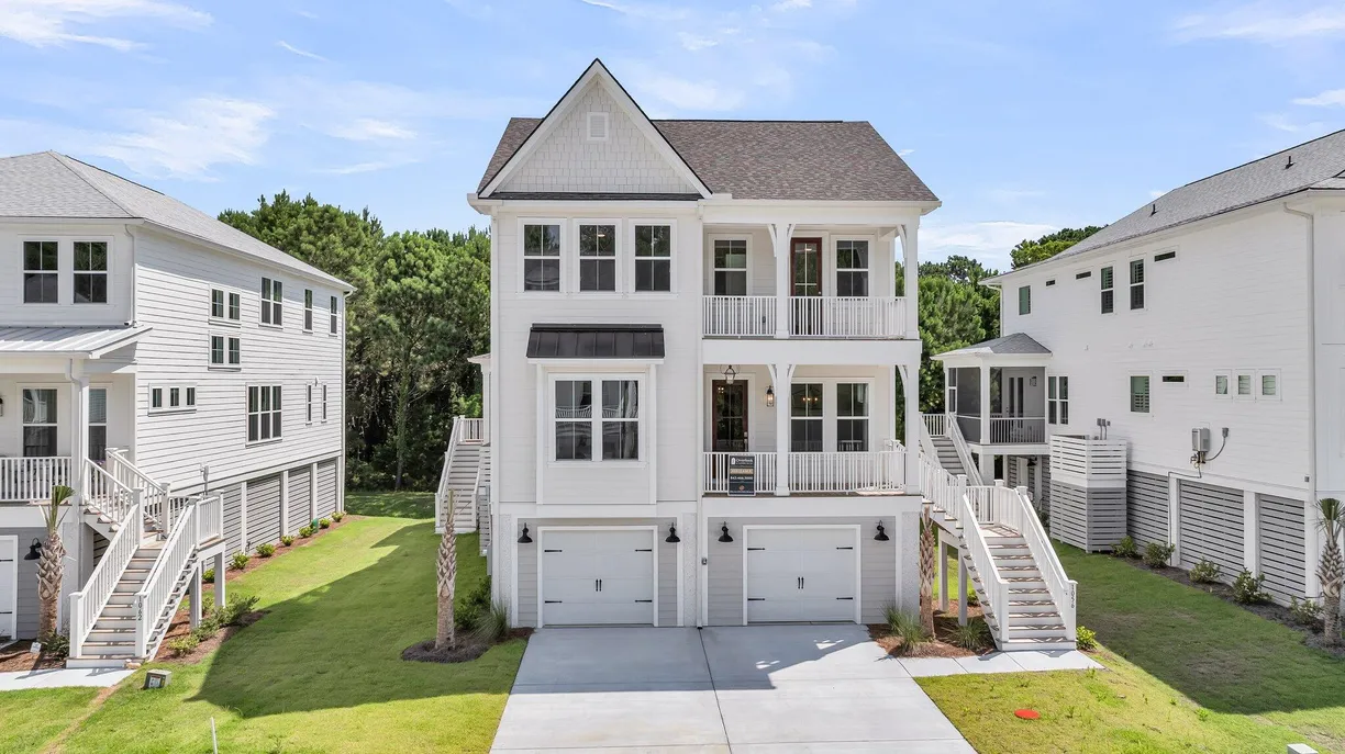 Charleston, SC Real Estate | View 1056 Capersview Court | 5 Beds, 4 Baths