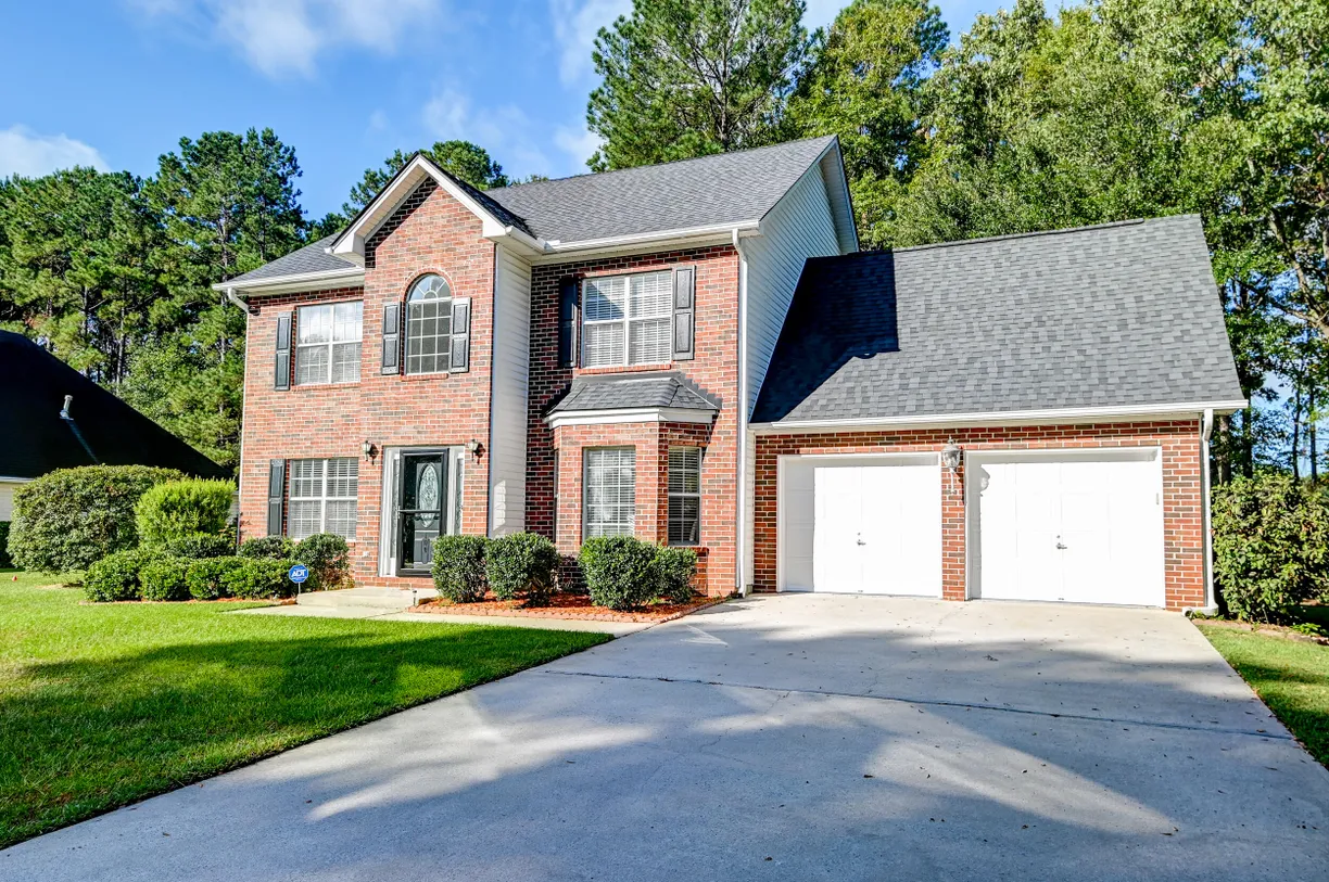 Charleston, SC Real Estate | View 100 S Knightsbridge Court | 4 Beds, 3 Baths