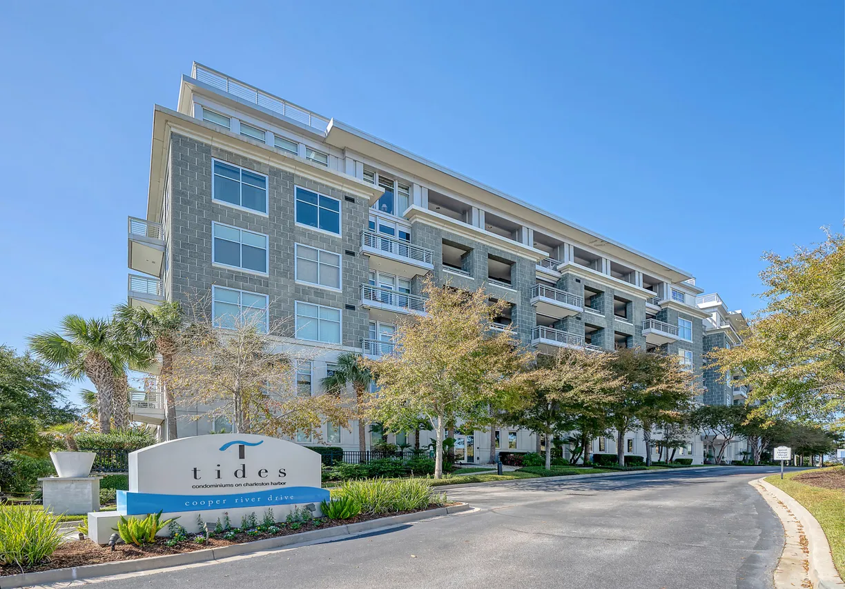 Charleston, SC Real Estate | View 235 Cooper River Drive | 4 Beds, 4 Baths