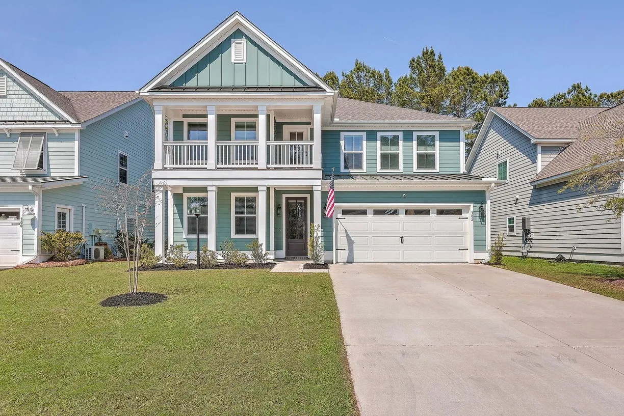 Charleston, SC Real Estate | View 302 Whispering Breeze Lane | 5 Beds, 4 Baths
