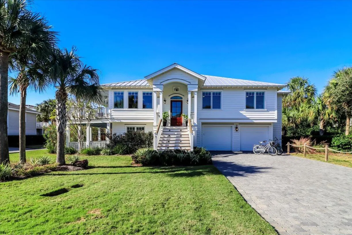 Charleston, SC Real Estate | View 3 43rd Avenue | 5 Beds, 5 Baths