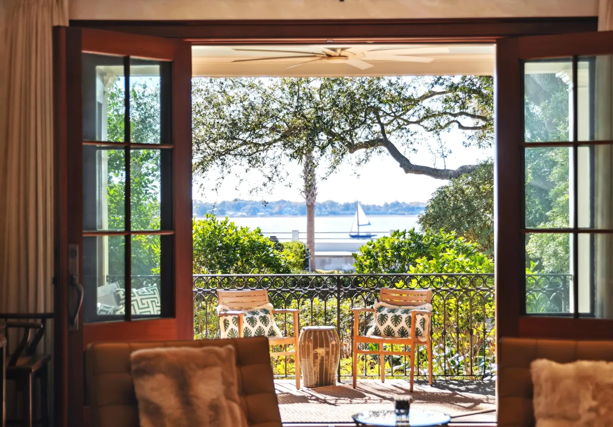 Charleston, SC Real Estate | View 14 1/2 Murray Boulevard | 4 Beds, 4 Baths