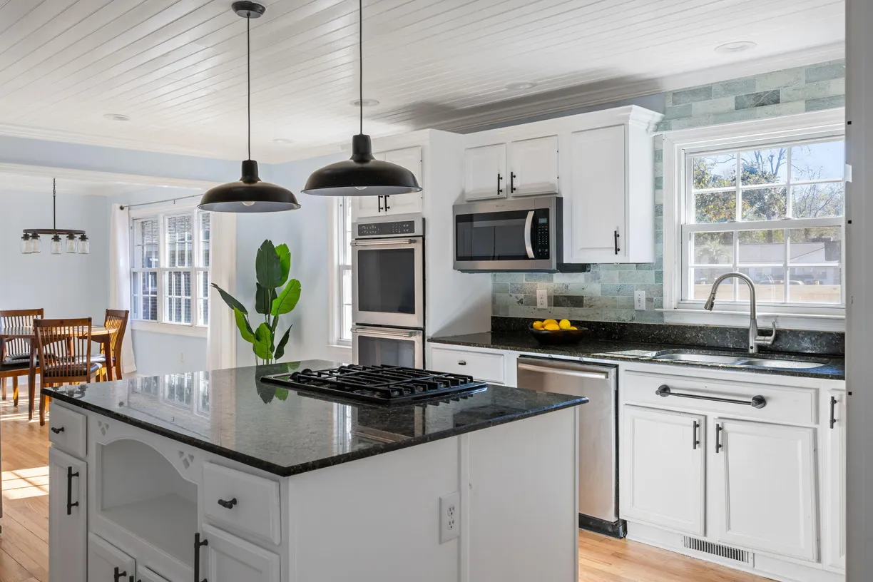 Charleston, SC Real Estate | View 2383 Erskine Court | Listing