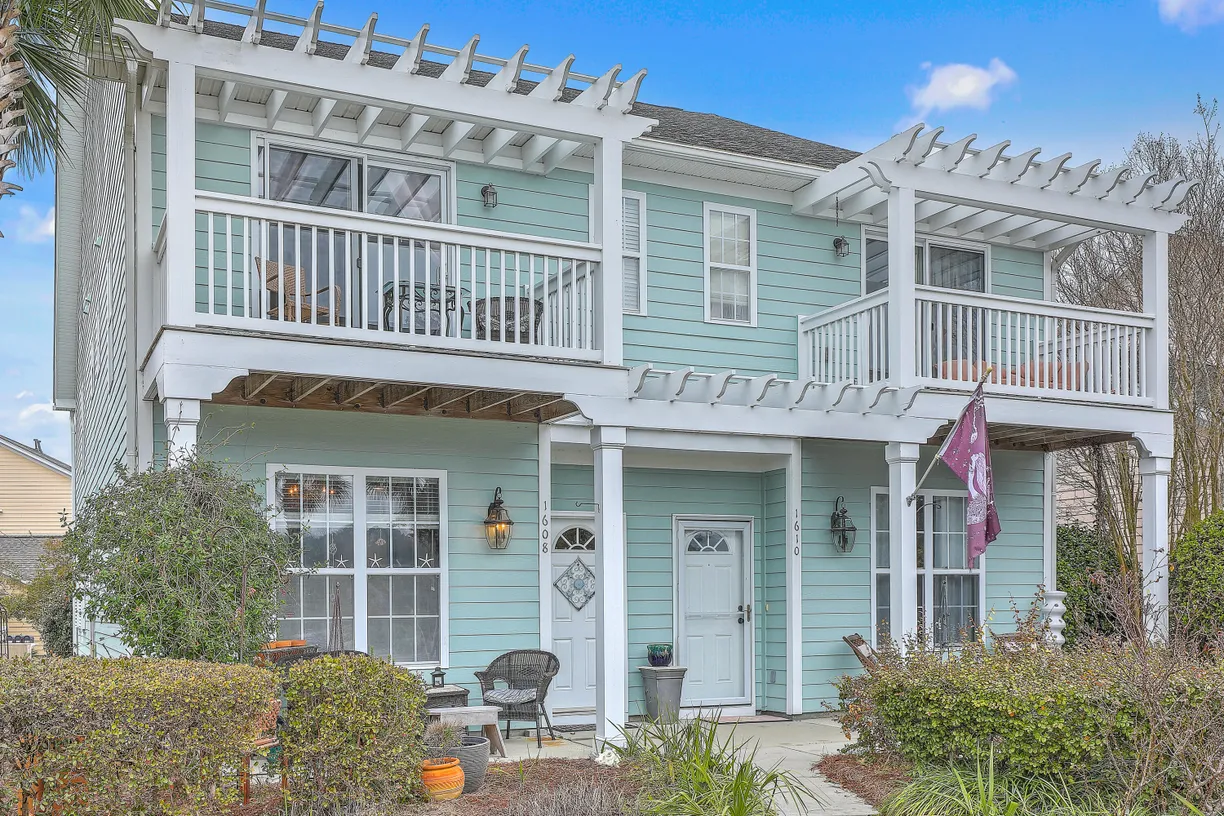 Charleston, SC Real Estate | View 1608 Fetterbush Lane | 3 Beds, 2 Baths