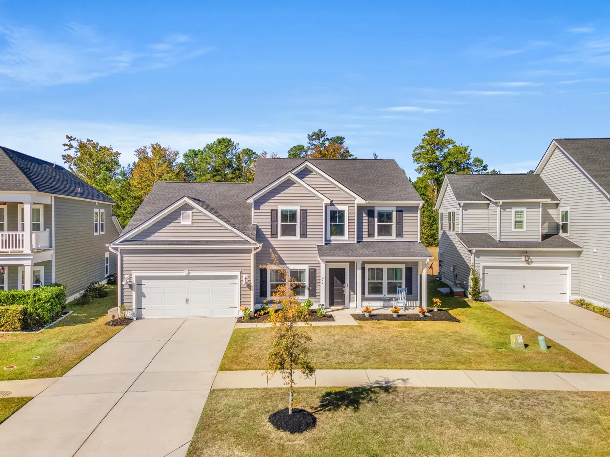 Charleston, SC Real Estate | View 244 Granton Edge Lane | 5 Beds, 3 Baths