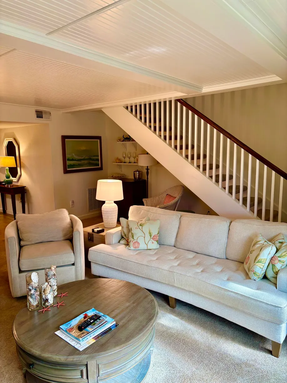 Charleston, SC Real Estate | View 5 Seagrove Lane, D | 3 Beds, 3 Baths