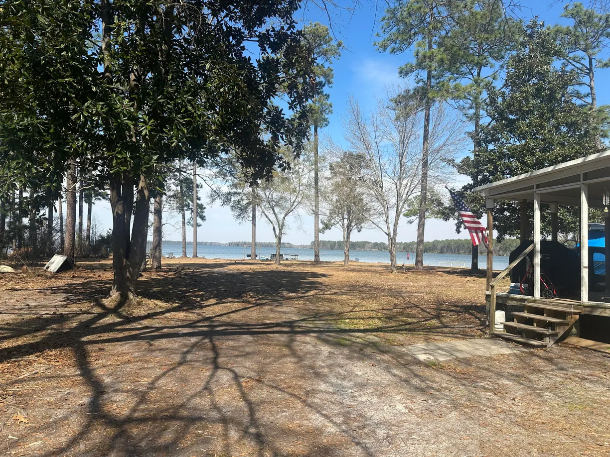 Charlotte Real Estate | View 425 Lake Moultrie Drive | 3 Beds, 2 Baths
