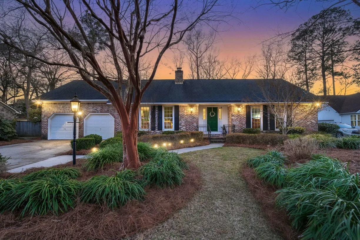 Charleston, SC Real Estate | View 110 Dunbury Drive | 4 Beds, 2 Baths