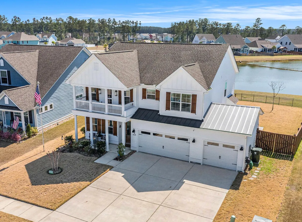 Charleston, SC Real Estate | View 624 Sienna Way | 4 Beds, 3 Baths