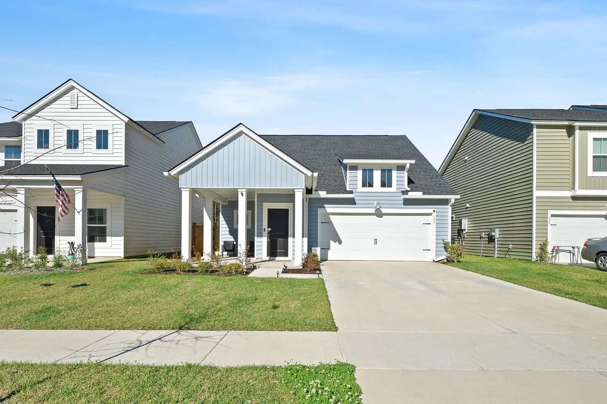 Charleston, SC Real Estate | View 173 Paddle Boat Way | 3 Beds, 2 Baths